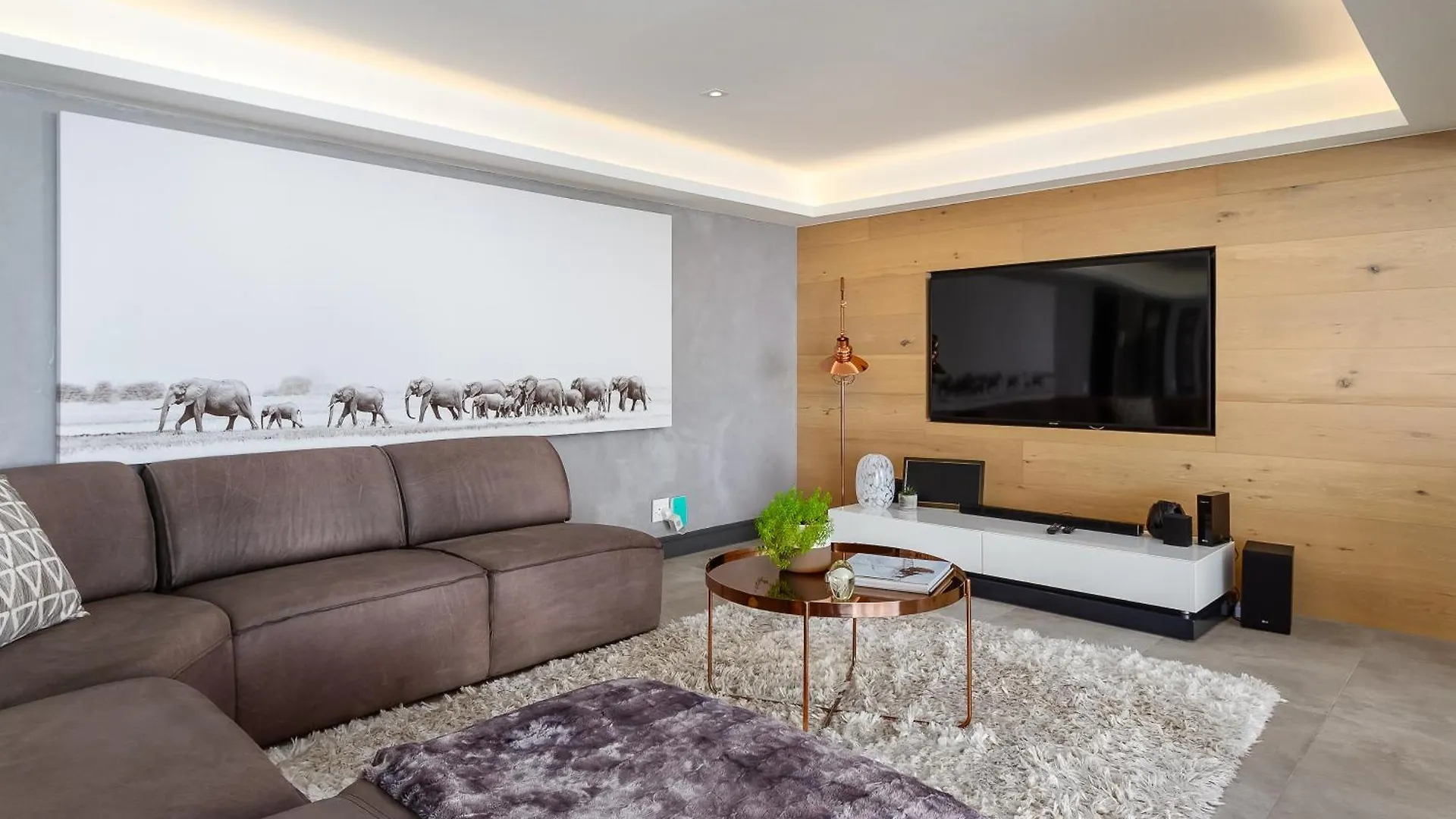 Horizon Sunset Camps Bay Apartment In Cape Town - 2 Bedroom 3 Bathroom No Powercuts
