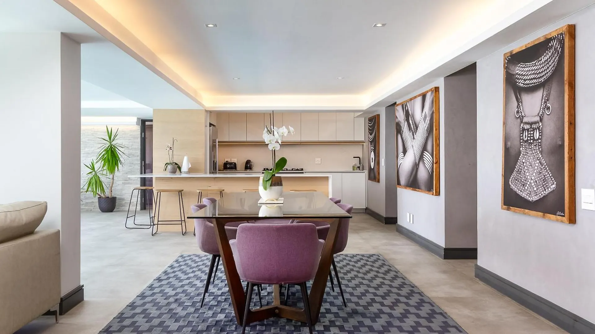 Horizon Sunset Camps Bay Apartment In Cape Town - 2 Bedroom 3 Bathroom No Powercuts