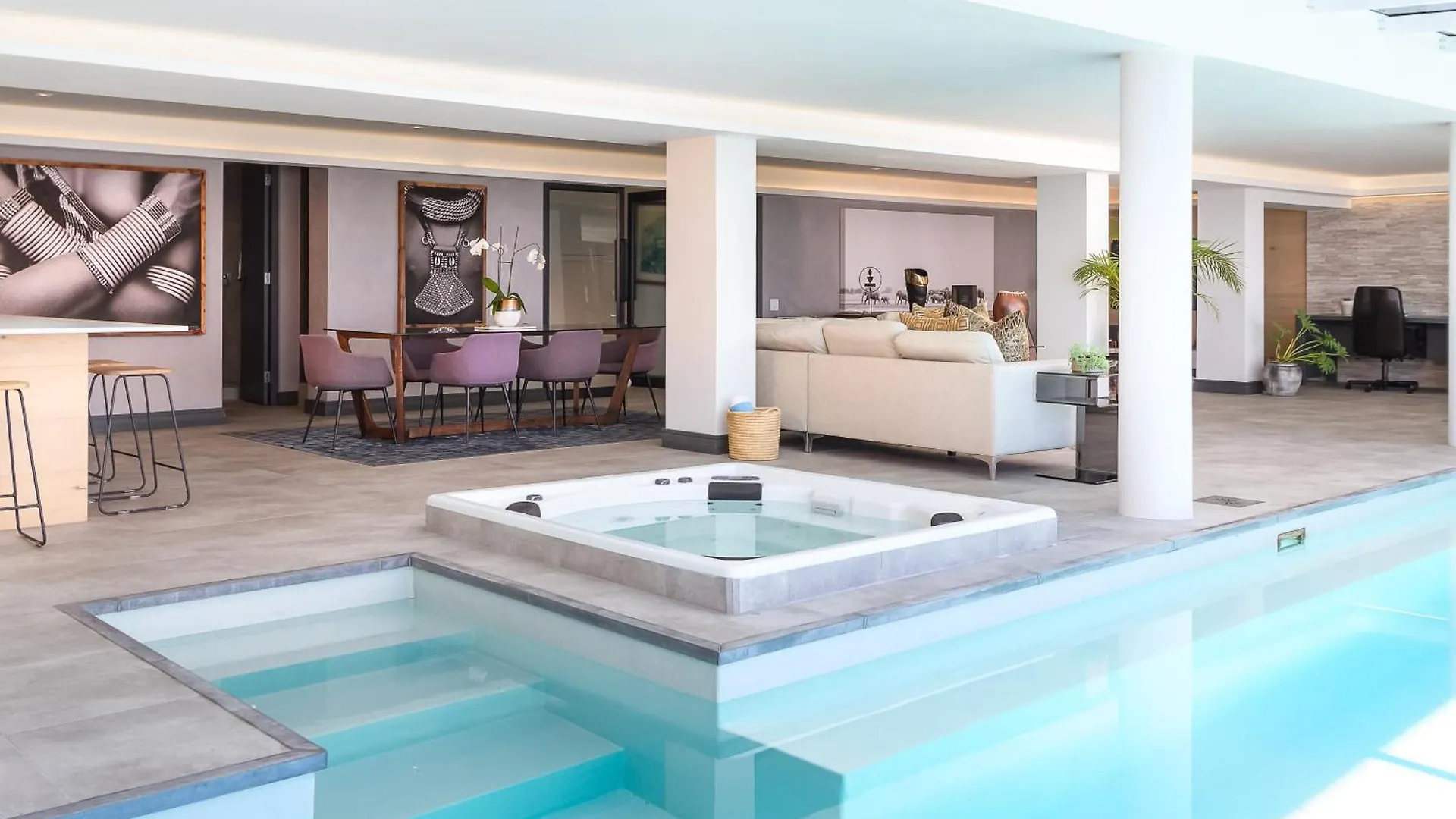 Horizon Sunset Camps Bay Apartment In Cape Town - 2 Bedroom 3 Bathroom No Powercuts
