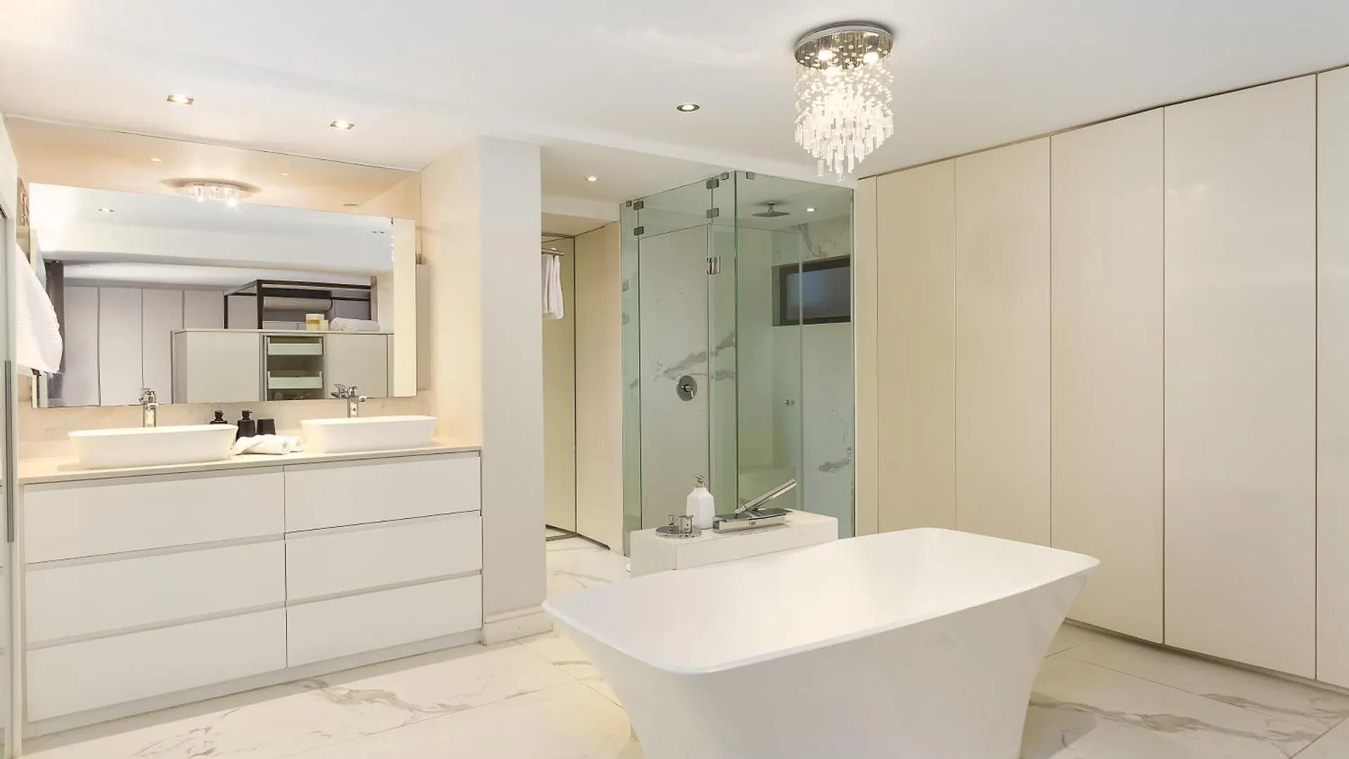 Horizon Sunset Camps Bay Apartment In Cape Town - 2 Bedroom 3 Bathroom No Powercuts Sudafrica